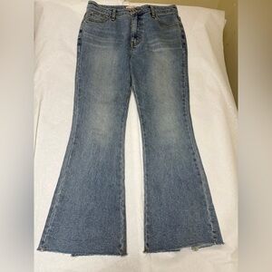 🔷RENEWAL By Seoul Blue Flared Jeans🔷